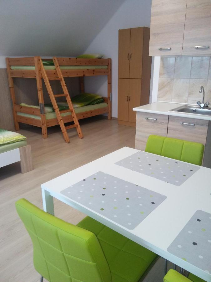 Apartament Elza Vendeghaz Sárospatak Zewnętrze zdjęcie